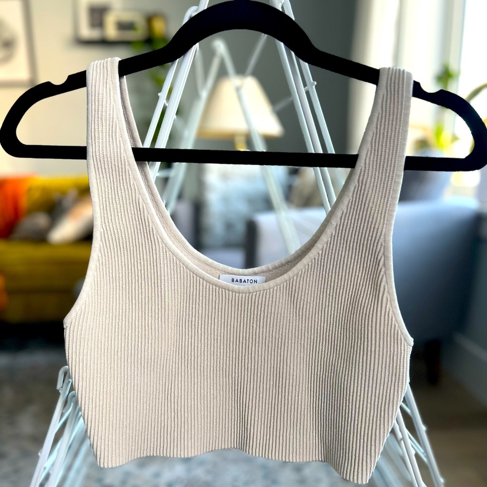 Aritzia sculpt knit scoopneck cropped tank